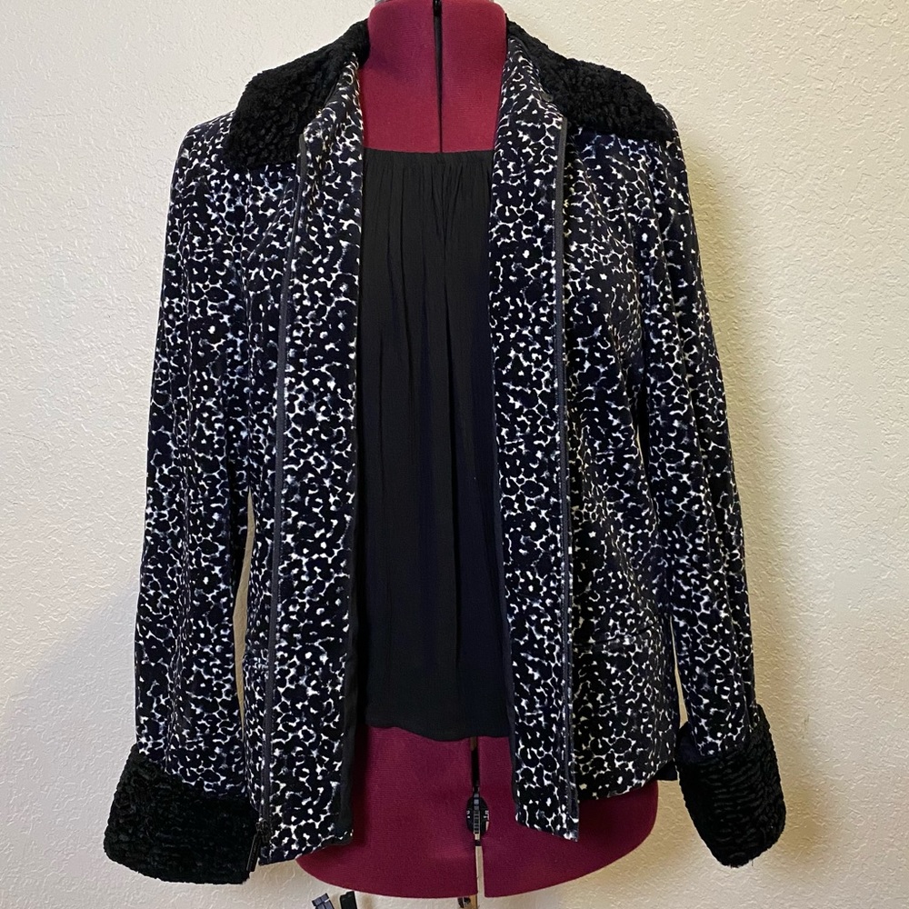 Dana Bachman | Black and White Cheetah Print Jacket and Pants Seat 14 🐆🖤✨